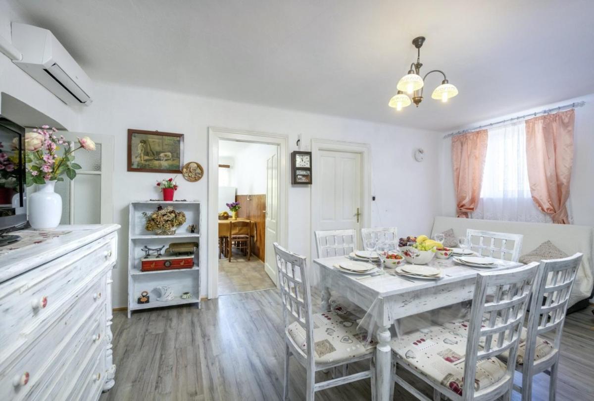 Marina Plomin In Plomin - Haus Fuer 6 Personen Villa Kültér fotó